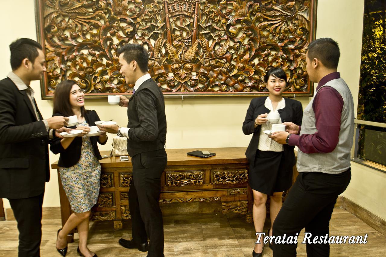 Green Batara Hotel Bandung Buitenkant foto